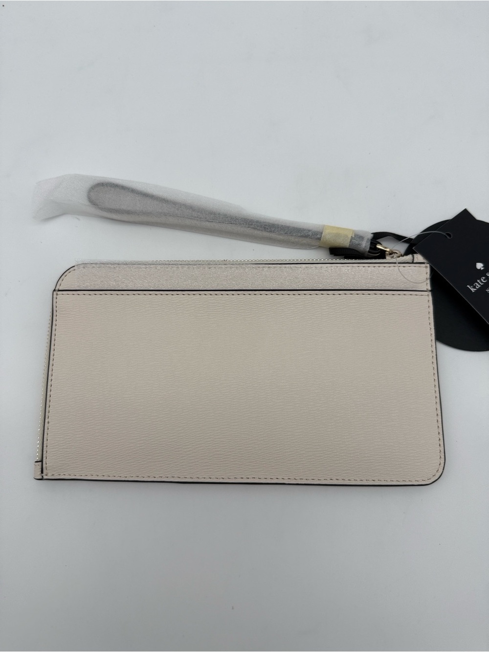 Kate Spade Disney X Kate Spade New York Minnie Medium L-Zip Wristlet Parchment - Picture 2 of 15